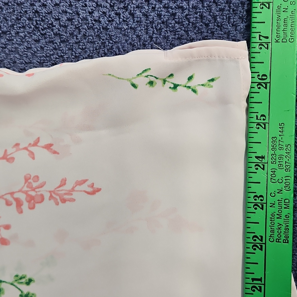 Investments 3/4 Sleeve Button Front V-neck Top: Pink W/Floral:Size- 1X - Picture 12 of 14